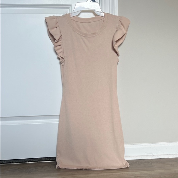 Dresses & Skirts - Mini Dress in beige